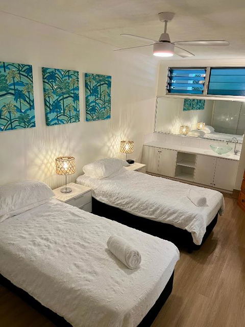 Hamilton Island Poinciana 008 Ground Floor 2bedrooms Free Buggy - Darwin Holiday 1