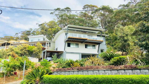 Hamptons By The Bay - Darwin Holiday 1