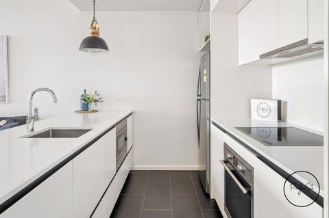 Happy Honeysuckle - WiFi Included - Darwin Holiday 1