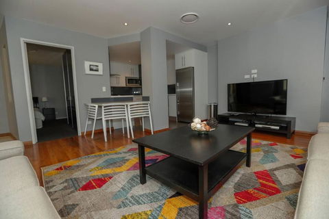Har 55 3 Bedroom Self-Catering - Darwin Holiday 0