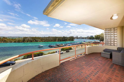 Haven Waters 7 - Darwin Holiday 2