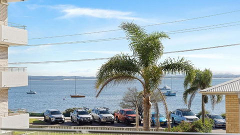 Hideaway 1, 3 Lillian St - Stunning Water Views - Darwin Holiday 1