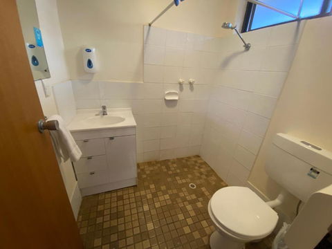 Hawker Hotel Motel - Darwin Holiday 2