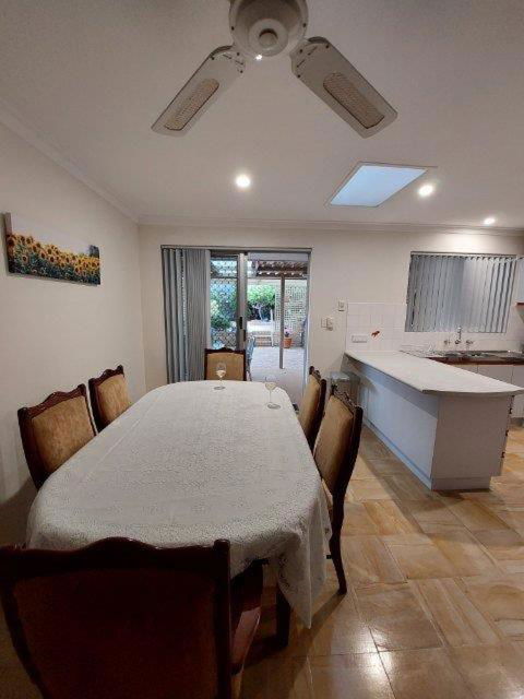 Hello House - Darwin Holiday 1