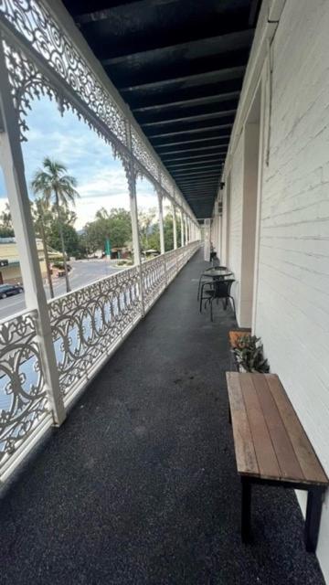 Heritage Hotel Rockhampton - Darwin Holiday 2