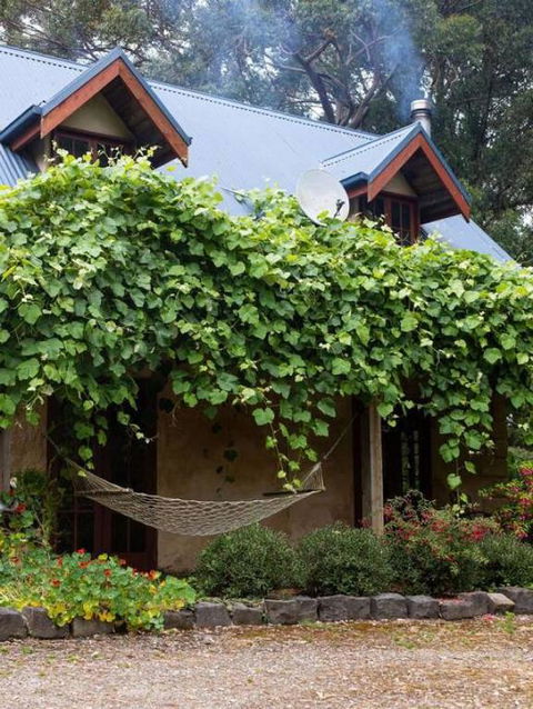 Hideaway Cottage - Secluded Retreat - Pet Friendly - Darwin Holiday 2