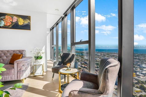 High Rise Southbank Luxury Apt (50th Floor) - Darwin Holiday 3