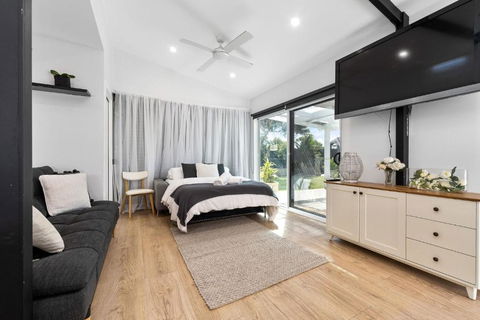Highbury Coastal Villa - Darwin Holiday 2