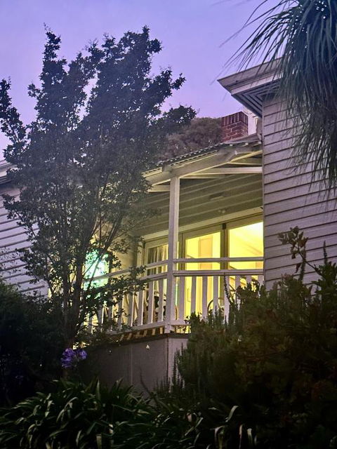 Hilltop Cottage - Darwin Holiday 2