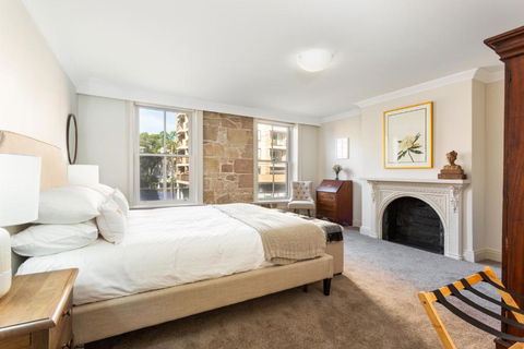 Historic Boutique Apartment Steps From Everything - Darwin Holiday 3
