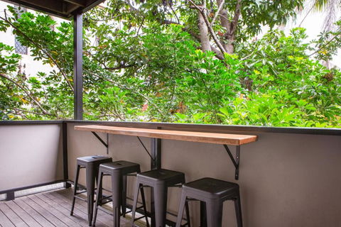 Historic Boutique Apartment Steps From Everything - Darwin Holiday 2