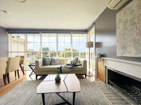 Holiday Home At Tennent St Dromana - Darwin Holiday 0