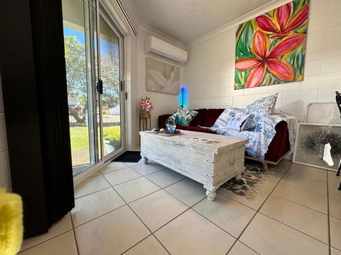 Holiday At Henry St West End, Townsville QLD 3 Night Min - Darwin Holiday 2