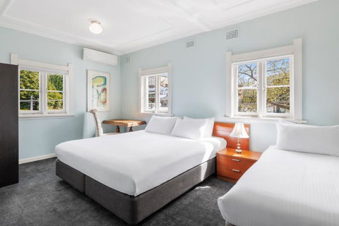 Hotel Blue & Cottages Katoomba - Darwin Holiday 2