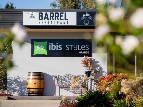 Ibis Styles Orange - Darwin Holiday 1