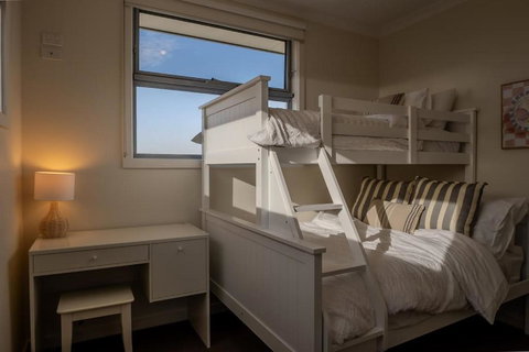 Home In Christies Beach - Darwin Holiday 1