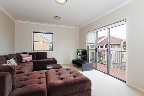 Honeysuckle Townhouses - 10/62 - Darwin Holiday 2