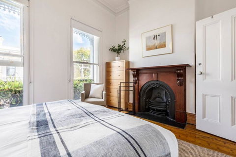 Hope House - True Victorian Meets Urban Living - Darwin Holiday 1