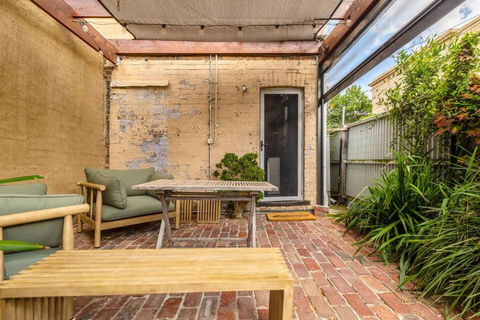 Hope House - True Victorian Meets Urban Living - Darwin Holiday 2