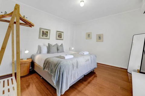 Hope St Cottage - Elegant & Cosy, Sleeps 6 - Darwin Holiday 3