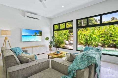 House Heliconia - Luxury Living In Palm Cove - Darwin Holiday 3