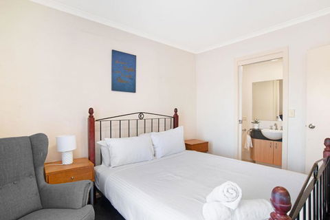 Hurtle Home - 2 Bed Apt - Darwin Holiday 2