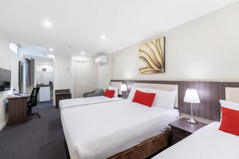 Ibis Styles Kingsgate Hotel - Darwin Holiday 3