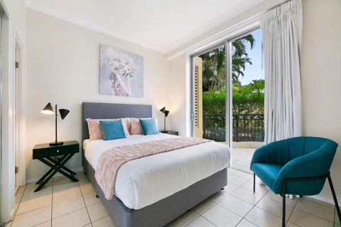 Iconic Chevron Renaissance Private Apartments - Darwin Holiday 2