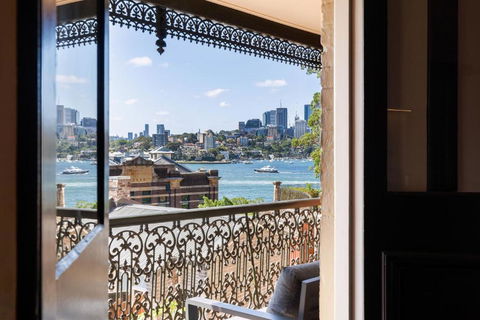 Iconic Luxury 5BR Home W/ Opera And Harbour View - Darwin Holiday 1