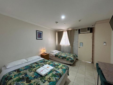 IGrand Motel - Darwin Holiday 1