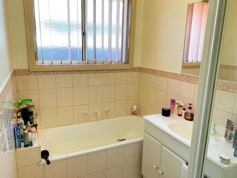 In The Heart Of Epping Shared House - Darwin Holiday 2
