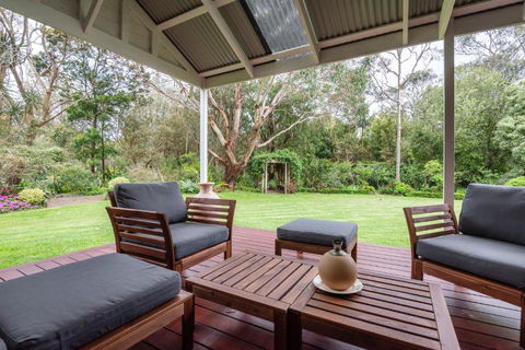 Inglewood Gardens - Darwin Holiday 1