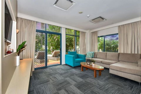 Inner City Living At Its Finest - Darwin Holiday 1