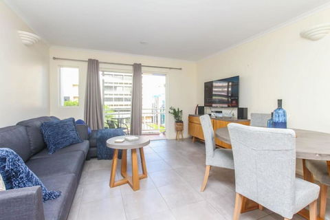 Inner City One Bedroom Apartment 27 - Darwin Holiday 0