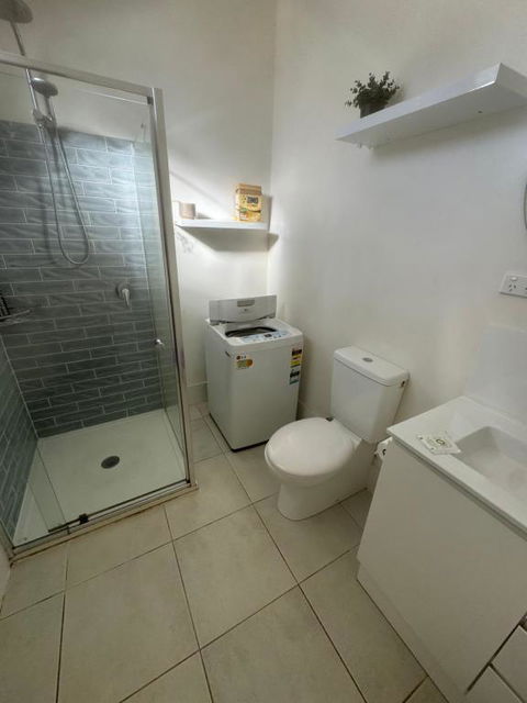 Hotel Koorawatha Garden Unit - Ground Floor - Darwin Holiday 3