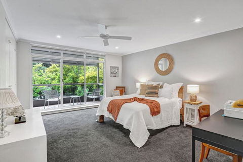 Iluka Palm Cove Penthouse - Darwin Holiday 1