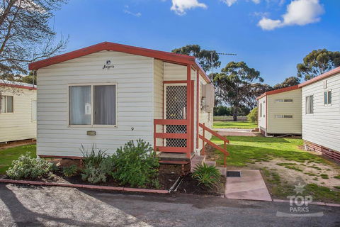 Horsham Holiday Park - Darwin Holiday 1
