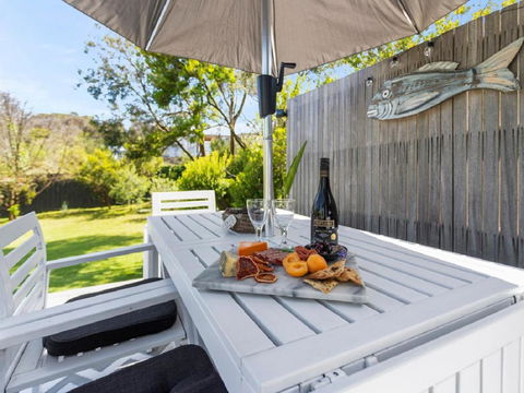 Into The Blue Rye By Ready Set Stay- BYO LINEN & TOWELS - Darwin Holiday 2