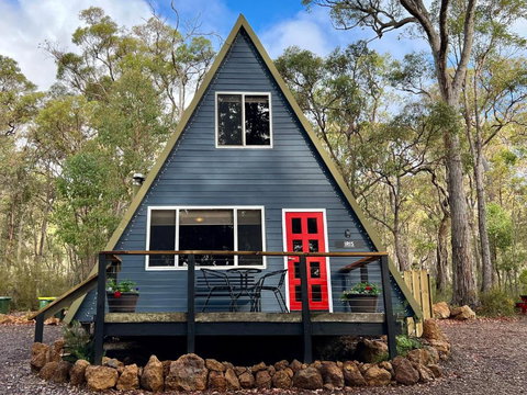 Iris At Porongurup Chalets - Darwin Holiday 0