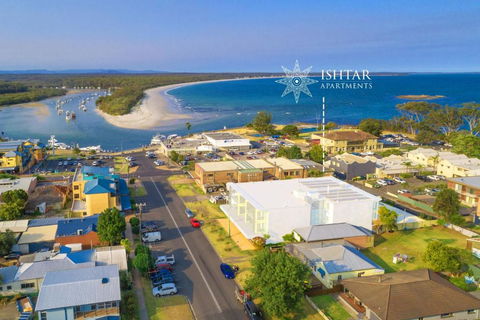 Ishtar Apartment 1- Luxury Living Accommodation - Darwin Holiday 0