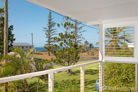 Island Pines - Darwin Holiday 1