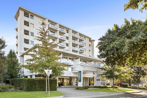 Adina Serviced Apartments Canberra Dickson - Darwin Holiday 0