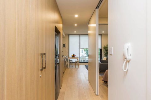 Air Conditioned One Bedroom With Pool Close To CBD - Darwin Holiday 2
