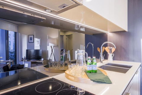 AirTrip Apartments On Queen Street - Darwin Holiday 2