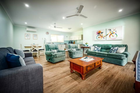 Alarks Nest Bed And Breakfast - Darwin Holiday 0