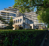 Albert Park City View Stylish 1 Bedroom Apartment - Darwin Holiday