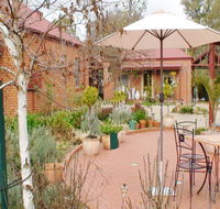 Albury Cottages - Darwin Holiday