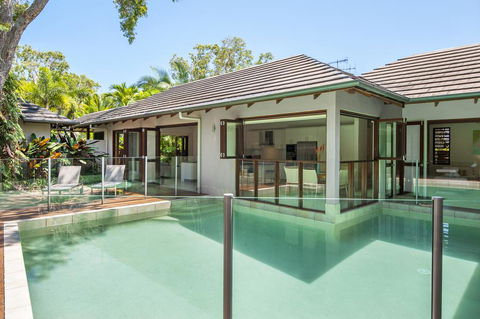 Alcove Sands - Darwin Holiday 1