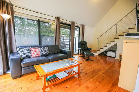 Allambie Cottages - Villa 1 - Darwin Holiday 2