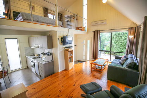 Allambie Cottages - Villa 1 - Darwin Holiday 0
